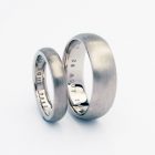 <div class="fancy-desc"><div class="fancy-desc-left"><span class="secondary label radius">wedding rings</span> <span class="secondary label radius">ethical gold</span></div><div class="fancy-desc-right"><div class='fb-share-button' data-href='https://www.cf-creation.ch/en/2010_08_asae_3/' data-layout='button' data-size='small' data-mobile-iframe='true'></div></div></div>