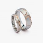 <div class="fancy-desc"><div class="fancy-desc-left"><span class="secondary label radius">wedding rings</span></div><div class="fancy-desc-right"><div class='fb-share-button' data-href='https://www.cf-creation.ch/en/2012_07_mg_2246_web/' data-layout='button' data-size='small' data-mobile-iframe='true'></div></div></div>